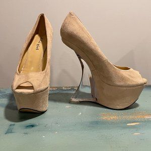 Breathtaking Zigi girl Glow 6 1/2"  Platform Heels